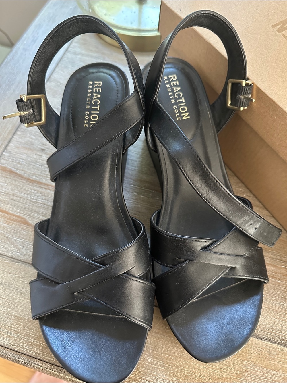 Kenneth Cole Reaction Violette Black Leather Wedges, Sz 8.5
